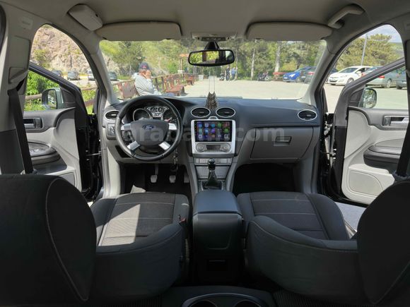 Sahibinden Ford Focus 1.6 TDCi Titanium 2010 Model  252.000 km Siyah