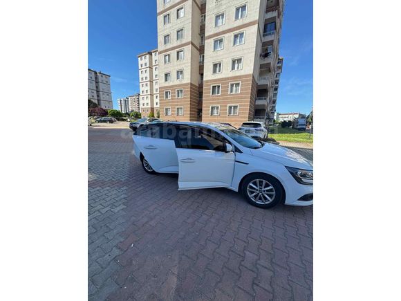 Sahibinden Renault Megane 1.5 dCi Touch 2017 Model 