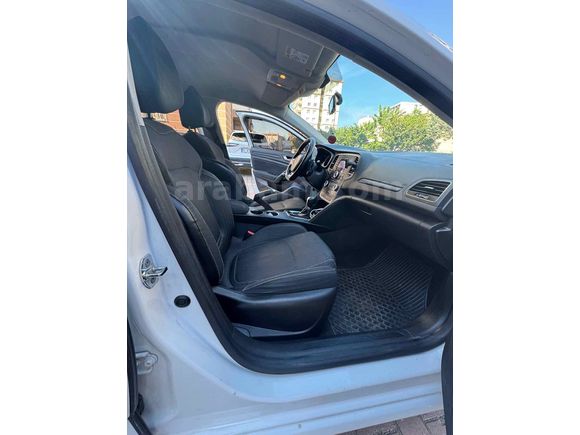 Sahibinden Renault Megane 1.5 dCi Touch 2017 Model 