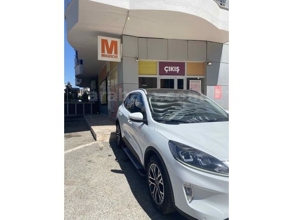 Sahibinden Ford Kuga 1.5 EcoBlue Titanium 2022 Model 