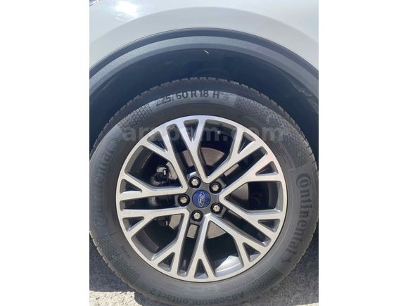 Sahibinden Ford Kuga 1.5 EcoBlue Titanium 2022 Model 