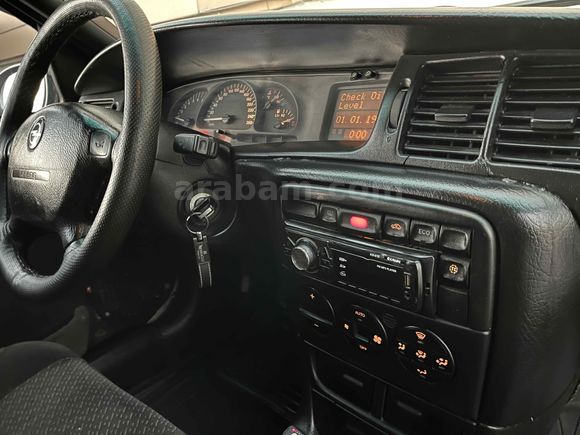 Galeriden Opel Vectra 2.0 CD 1998 Model Kayseri