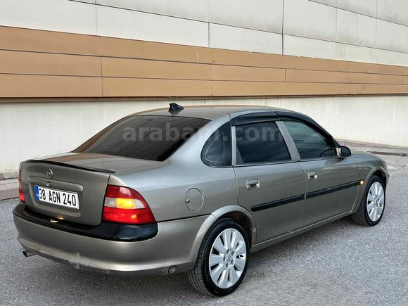 Galeriden Opel Vectra 2.0 CD 1998 Model Kayseri