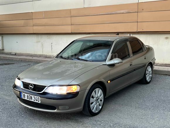 Galeriden Opel Vectra 2.0 CD 1998 Model Kayseri