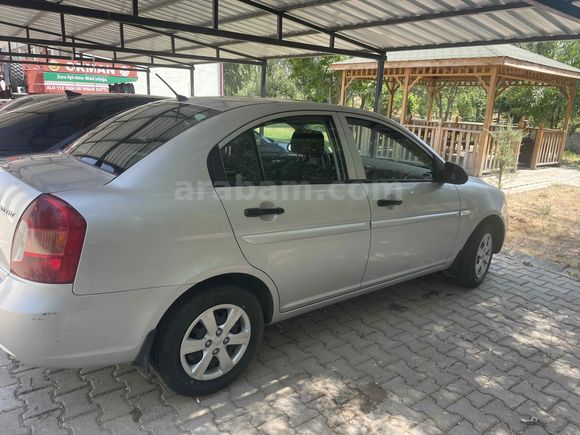 Sahibinden Hyundai Accent Era 1.4 Team 2011 Model 
