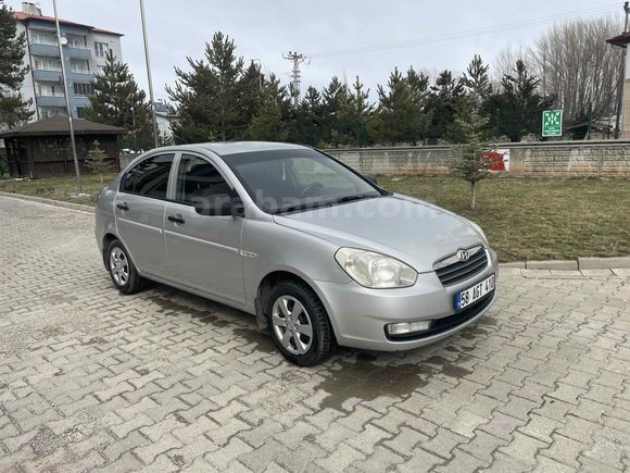 Sahibinden Hyundai Accent Era 1.4 Team 2011 Model 