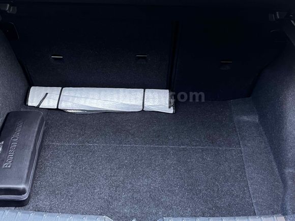 2. Sahibinden Orijinal 118i one edition