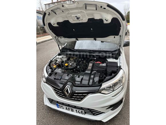 Dolu dolu bakımlı megane 4 