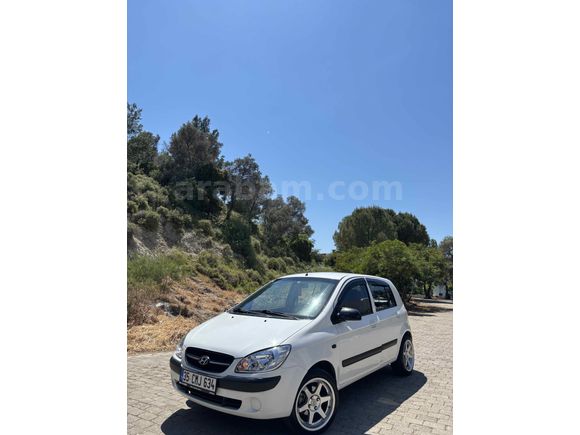 Sahibinden Hyundai Getz 1.5 VGT Start 2010 Model  237.000 km Beyaz
