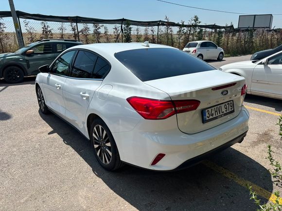 Sahibinden Ford Focus 1.5 EcoBlue Titanium X 2023 Model Kocaeli