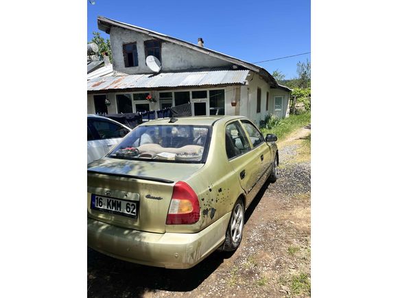 Sahibinden Hyundai Accent 1.5 1.5i GL 2001 Model 
