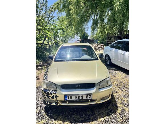 Sahibinden Hyundai Accent 1.5 1.5i GL 2001 Model 