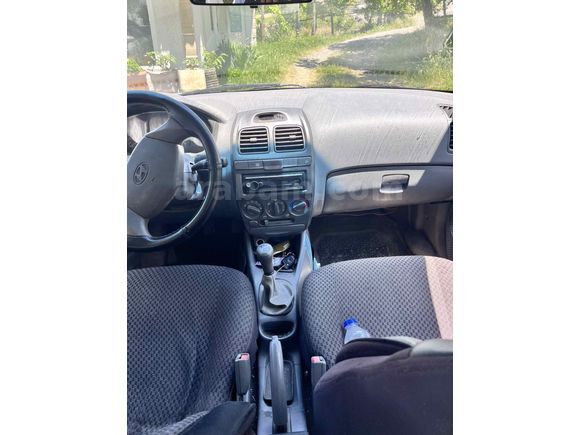 Sahibinden Hyundai Accent 1.5 1.5i GL 2001 Model 