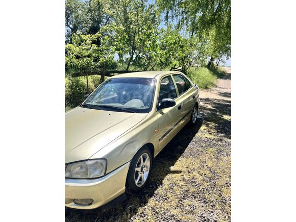 Sahibinden Hyundai Accent 1.5 1.5i GL 2001 Model 