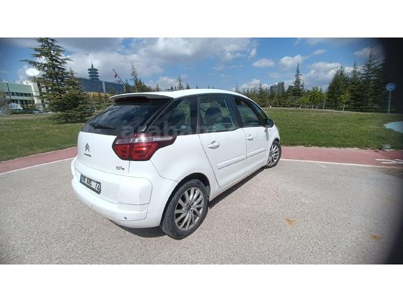 Sahibinden Citroen C4 Picasso 1.6 e-HDi Dynamic 2012 Model