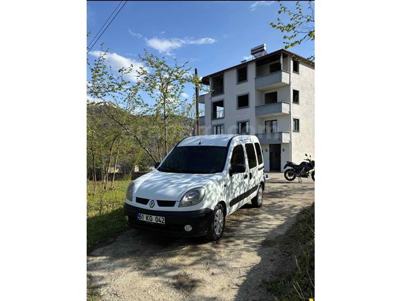 Sahibinden Renault Kangoo 1.5 dCi Authentique 2004 Model  340.000 km Beyaz