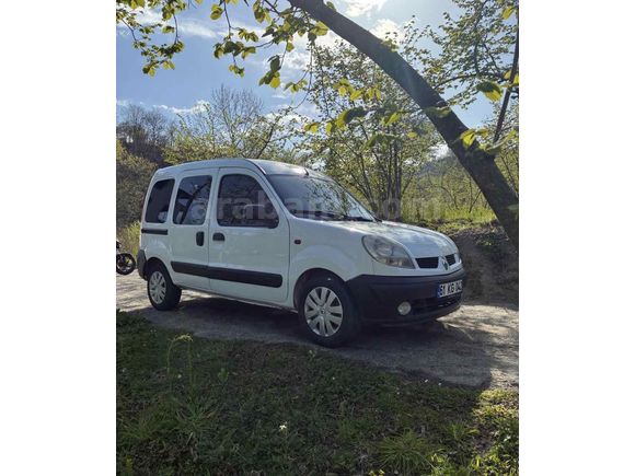 Sahibinden Renault Kangoo 1.5 dCi Authentique 2004 Model  340.000 km Beyaz