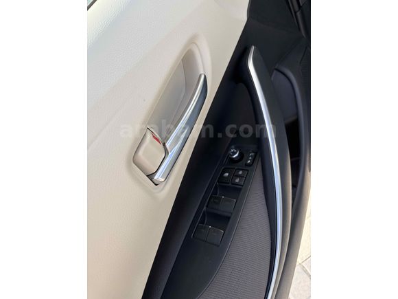 Sahibinden Toyota Corolla 1.5 Dream 2021 Model 