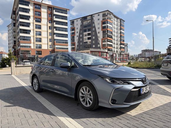 Sahibinden Toyota Corolla 1.5 Dream 2021 Model 