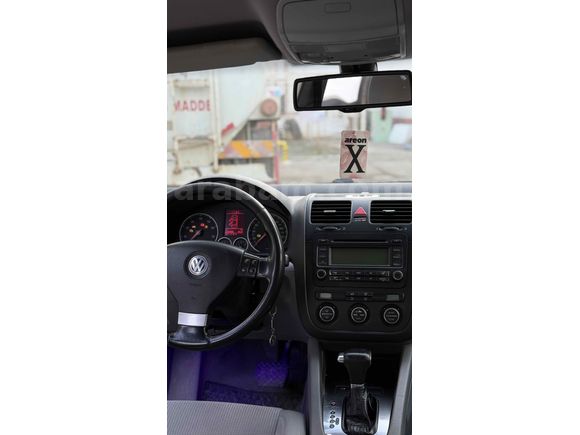 Memurdan Temiz Düşük km Değişensiz Jetta