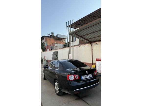 Memurdan Temiz Düşük km Değişensiz Jetta