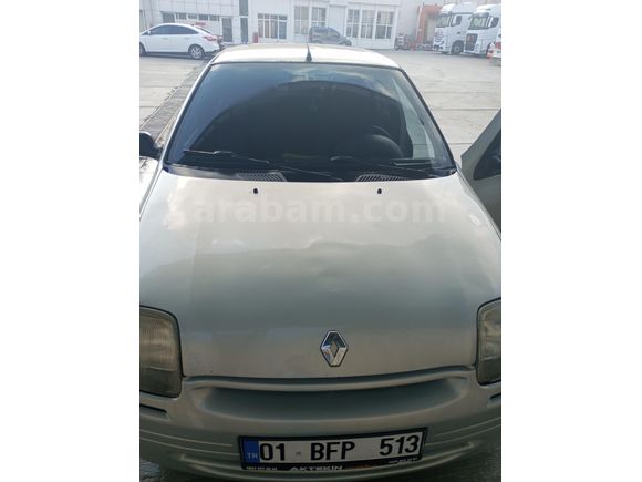 Sahibinden Renault Clio 1.4 RNA 2000 Model