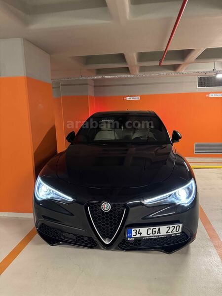 Sahibinden Alfa Romeo Stelvio 2.0 T Lusso 2022 Model 3