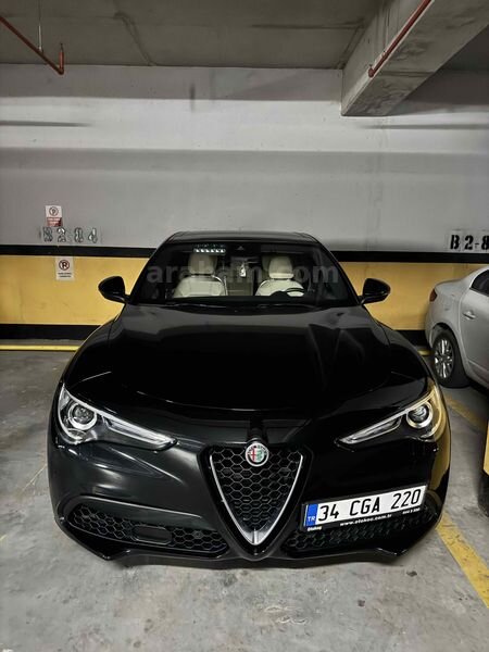 Sahibinden Alfa Romeo Stelvio 2.0 T Lusso 2022 Model