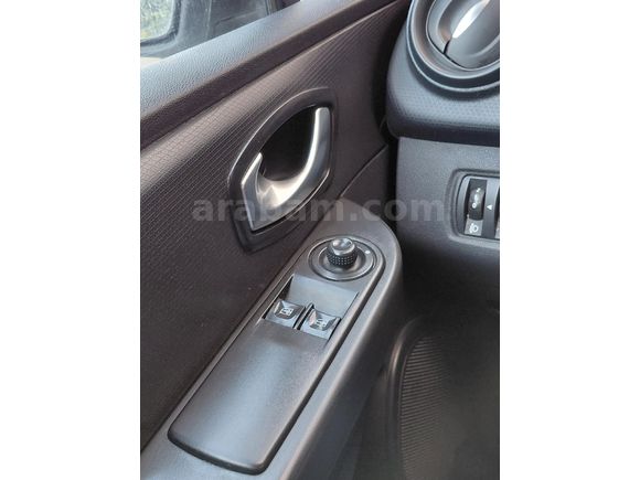 Sahibinden Renault Clio 1.5 dCi Joy 2015 Model Bursa