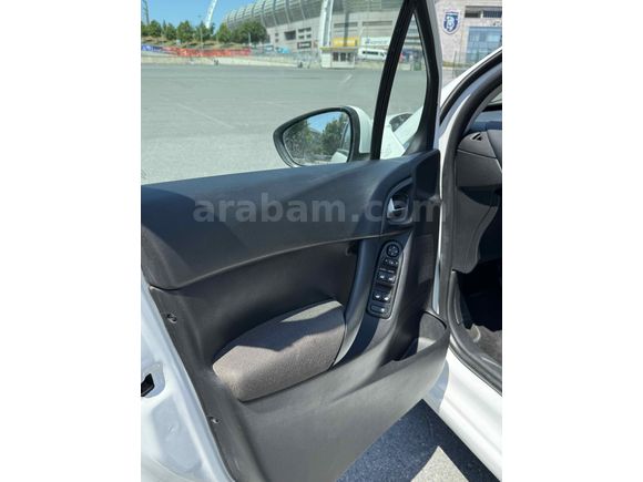 Temiz 2015 Cam Tavan Citroen C3 1.4 e-HDi Confort 