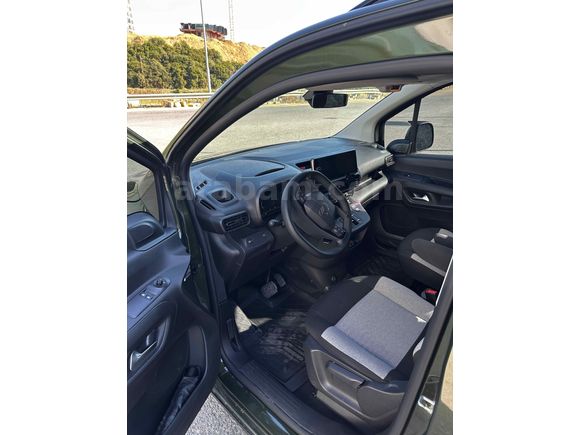 Sahibinden Citroen Berlingo 1.5 BlueHDI 2025 Model 