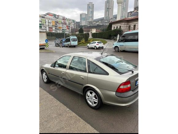 Sahibinden Opel Vectra 2.0 CDX 1998 Model