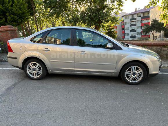 Sahibinden Ford Focus 1.6 Ghia 2007 Model