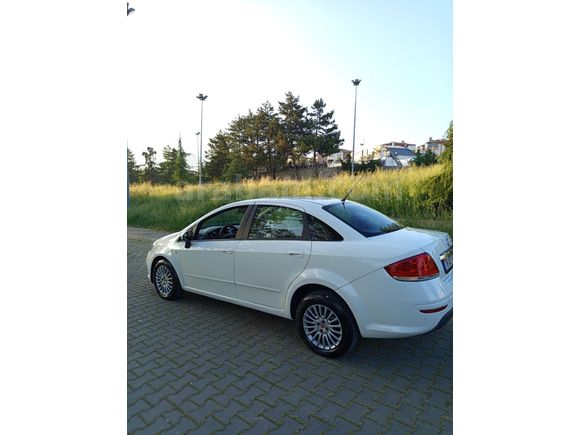 Sahibinden Fiat Linea 1.3 Multijet Easy YENİ GÖĞÜS KAYITSIZ