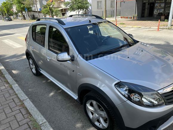 Sahibinden Dacia Sandero 1.5 dCi Stepway 2010 Model 
