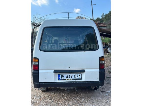 Sahibinden Mitsubishi L 300 Camlı Van 1993
