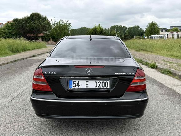 2006 MODEL ÖZEL PLAKALI E200 KOMPRESSOR AVANGARDE MERCEDES