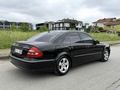 2006 MODEL ÖZEL PLAKALI E200 KOMPRESSOR AVANGARDE MERCEDES