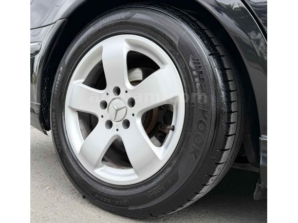 2006 MODEL ÖZEL PLAKALI E200 KOMPRESSOR AVANGARDE MERCEDES
