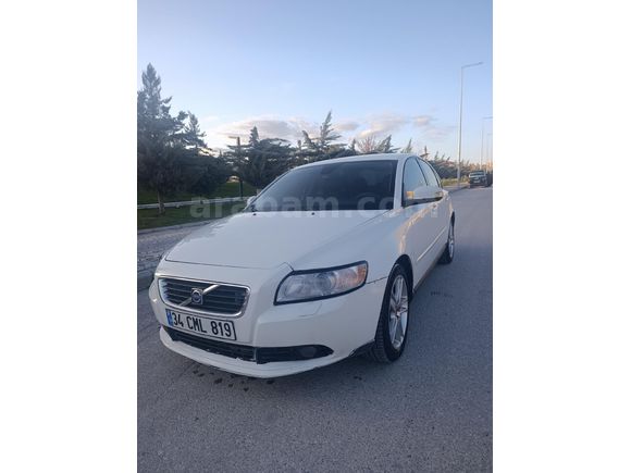 Sahibinden Volvo S40 1.6 D 2009 Model  330.000 km Beyaz