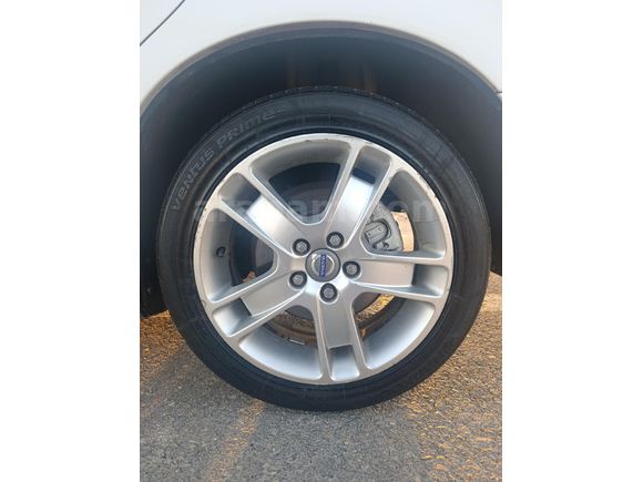 Sahibinden Volvo S40 1.6 D 2009 Model  330.000 km Beyaz