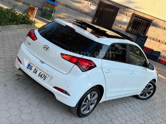 CAM TAVANLI  120.000kmde HATASIZ i20
