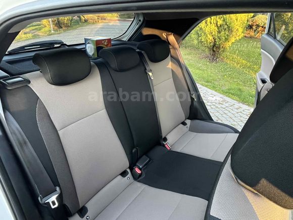 CAM TAVANLI  120.000kmde HATASIZ i20