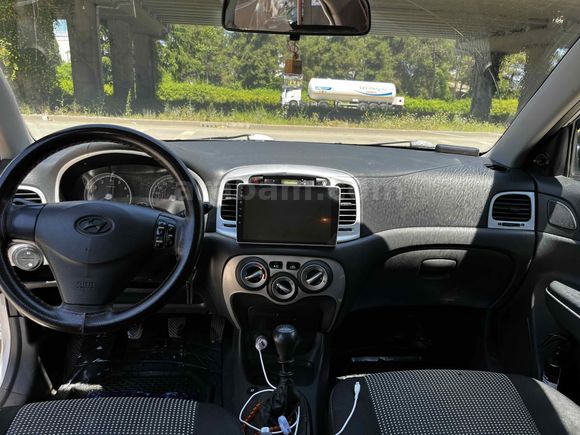 Sahibinden Hyundai Accent Era 1.4 Team 2010 Model 