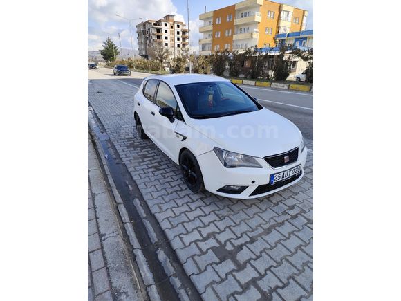 Sahibinden Seat Ibiza 1.4 Style 2013 Model
