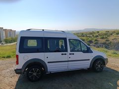 Sahibinden Ford Tourneo Connect 1.8 TDCI K210S 2009 Model  302.000 km Beyaz