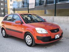 --- KİA RİO 1.5 CRDİ 110 HP , KAZASIZ BOYASIZ EMSALSİZ... ----