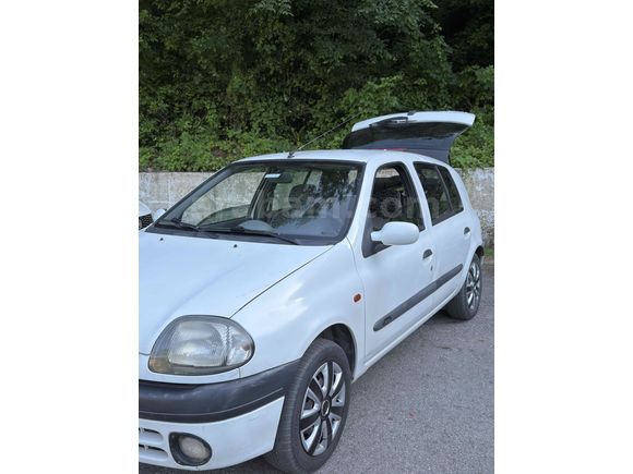 Sahibinden Renault Clio 1.4 RTA 2001 Model 