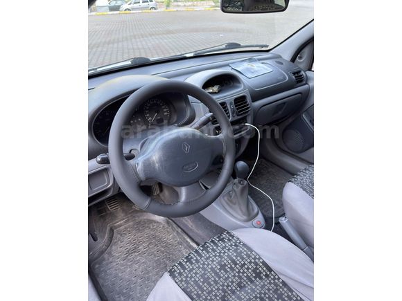Sahibinden Renault Clio 1.4 RTA 2001 Model 