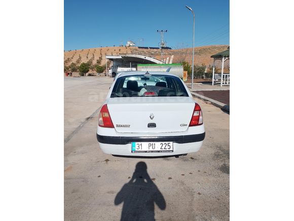 Sahibinden Renault Clio 1.4 Alize 2005 Model